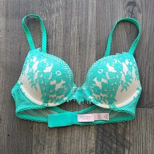 Victoria's Secret Dream Angel Push Up Bra 32A